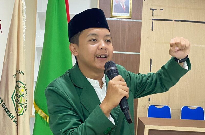 Silmi Hauzan Muntaha, Sekretaris Bidang Advokasi Forum Silaturahmi Mahasiswa PAI Se-Indonesia.