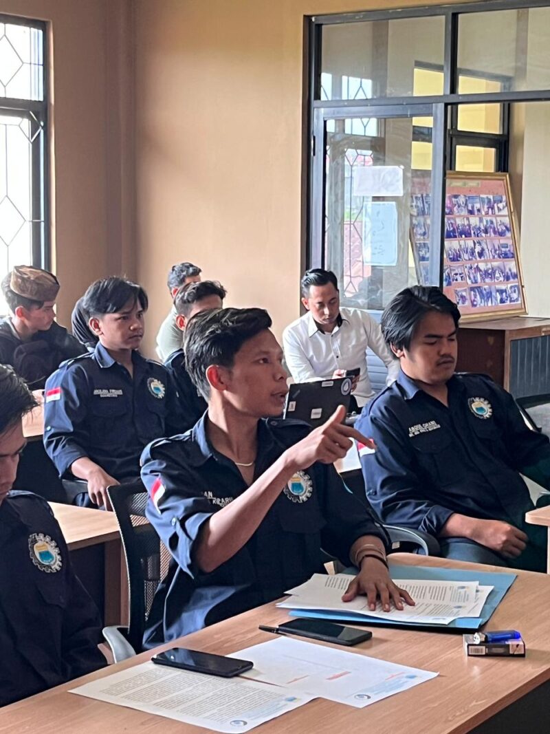 PMII Kabupaten Tasikmalaya menyoroti kondisi pendidikan di Tasikmalaya yang kian memprihatinkan. 