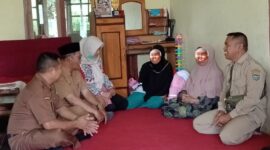 Proses Islah di kediaman orang tua siswi di Desa Cukang Kawung, Kecamatan Sodong Hilir, Kabupaten Tasikmalaya, Selasa (27/1/2026).