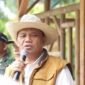 Wakil Bupati Tasikmalaya, Asep Sopari Al-ayyubi saat hadiri Jambore Penanaman Pohon di kawasan wisata Citiis, Gunung Galunggung, Kecamatan Padakembang. Selasa (10/2/2026).