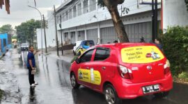 Ribuan takjil dibagikan PNM Tasikmalaya dan Gandara Group di Tiga Titik, Sabtu (28/2/2026).