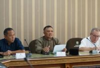 Wakil Bupati Tasikmalaya, Asep Sopari Al-ayyubi, saat pimpinan rapat koordinasi lintas sektoral, Jum'at (20/2/2026). (*).