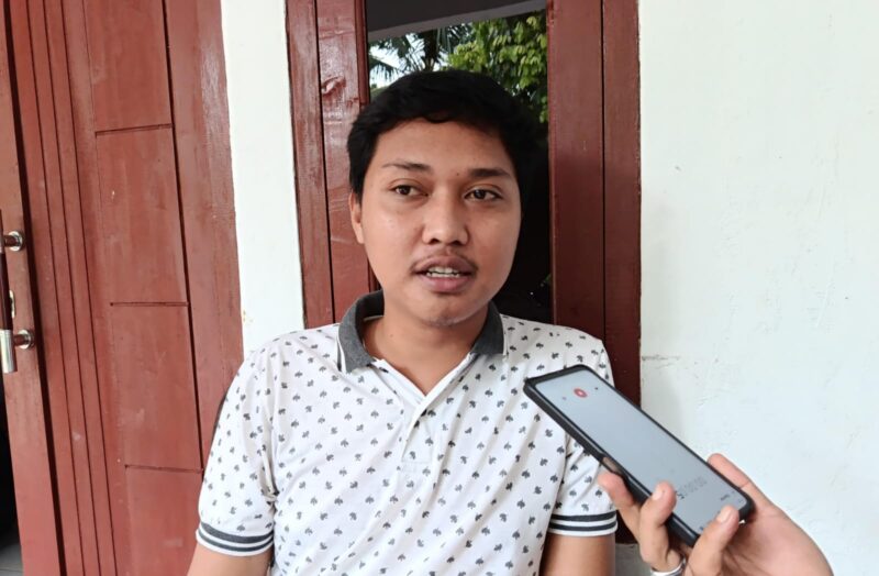 Rafliana Mukhtar, akuntan SPPG Wangun Culamega Desa Bojongsari, saat dijumpai sejumlah awak media, Kamis (5/3/2026). (*).