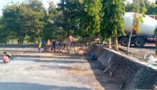 Poto: Proyek Pembangunan Lapangan Tenis di Pendopo Baru Kabupaten Tasikmalaya tanpa papan informasi proyek//jabar.newsline.id//