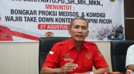 Foto: Ketua Umum Persatuan Wartawan Republik Indonesia (PWRI) sekaligus Praktisi Hukum, dr. Suriyanto.Pd., SH., MH., Mkn.,//jabar.newsline.id//