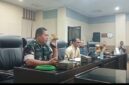 Poto: Kepala Staf Kodim (Kasdim) 0612/Tasikmalaya, Mayor Cik Dadan Kusnadi, saat mengatakan bahwa Kuasa Pengguna Anggaran (KPA) dalam proyek pembangunan Koperasi Desa/Kelurahan Merah Putih (KDMP) adalah PT Agrinas Pangan Nusantara (Persero) pada saat audiensi PWRI Kabupaten Tasikmalaya bersama DPRD Kabupaten Tasikmalaya, Kamis (27/8/2026)//jabar.newsline.id//